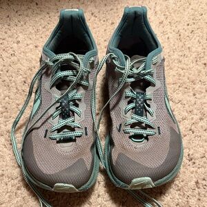Women's Altra Timp 4 US 7.5 Trail runners shoes